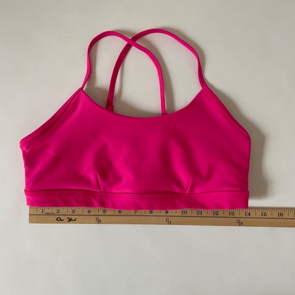 Alo Yoga Airlift Intrigue Sports Bra in Pink Crush Size Large, Cross Back - Picture 6 of 10